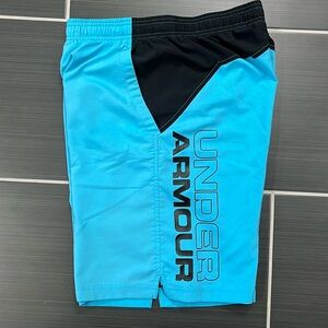 Men’s Under Armour Swim Trunks Size M